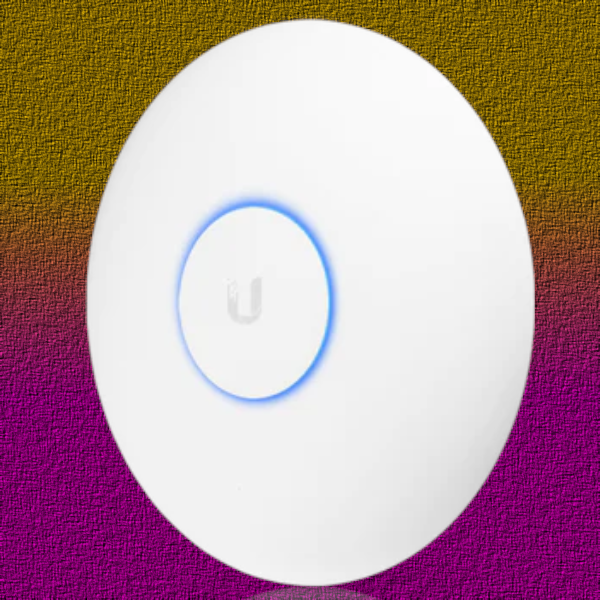 Datei:UAP-AC-LITE Front Angle 1024x1024-cp.png